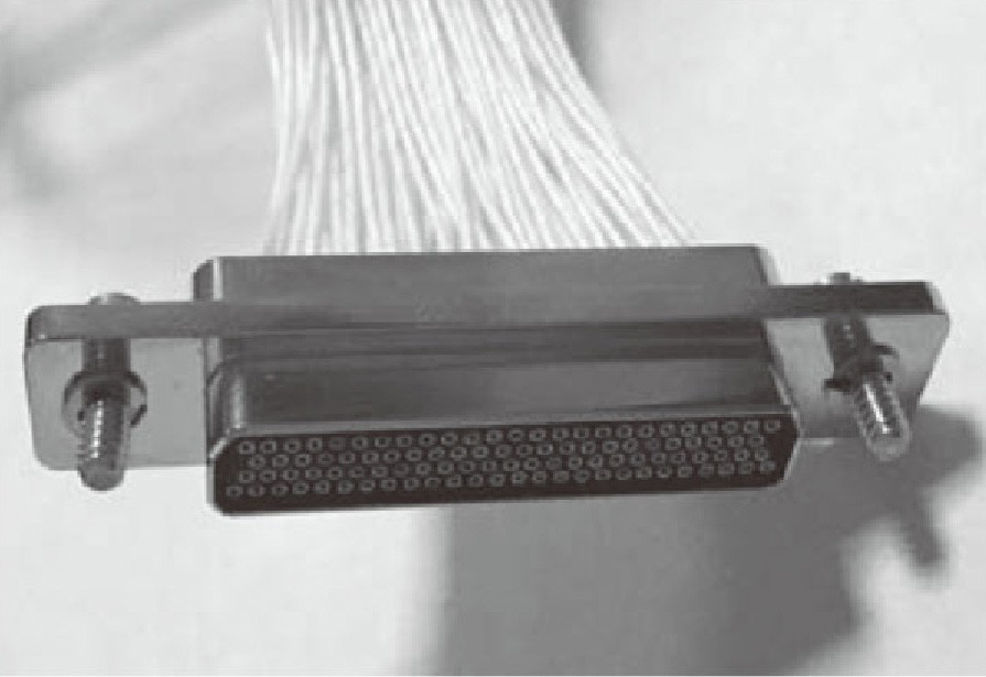 J30JR系列反装型微矩形电连接器
